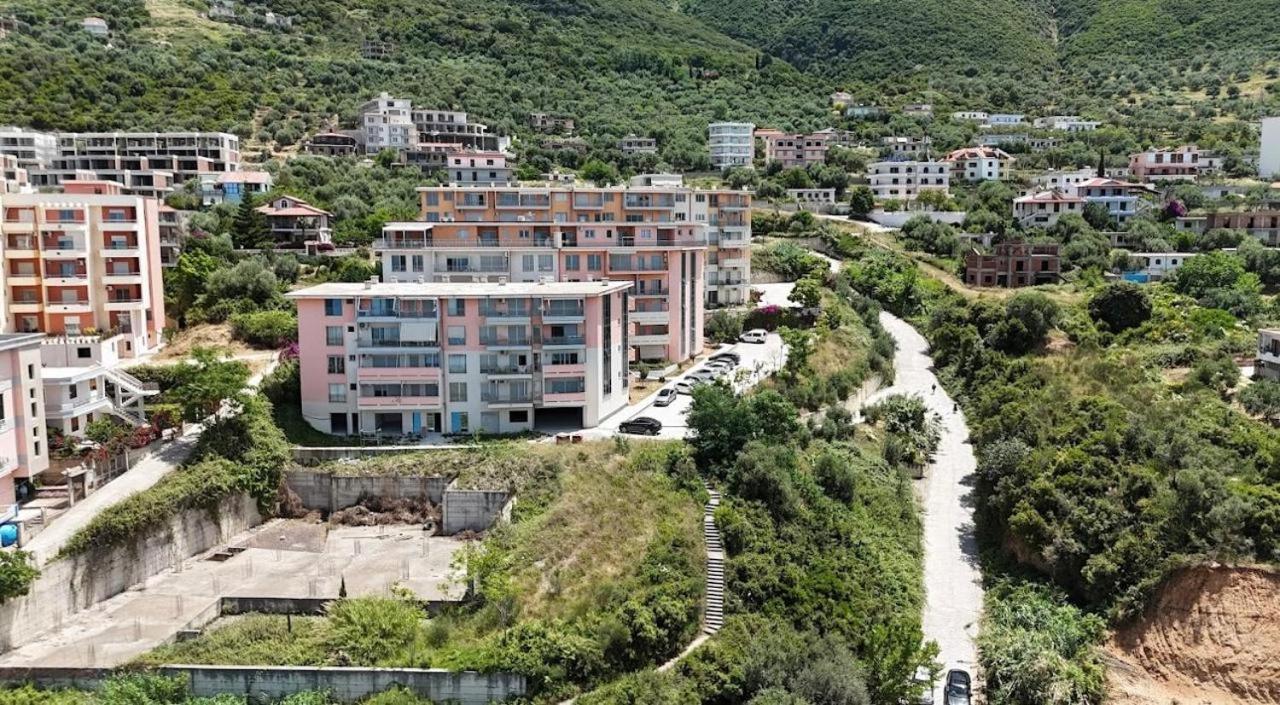 Sea View Apartment Vlore Luaran gambar