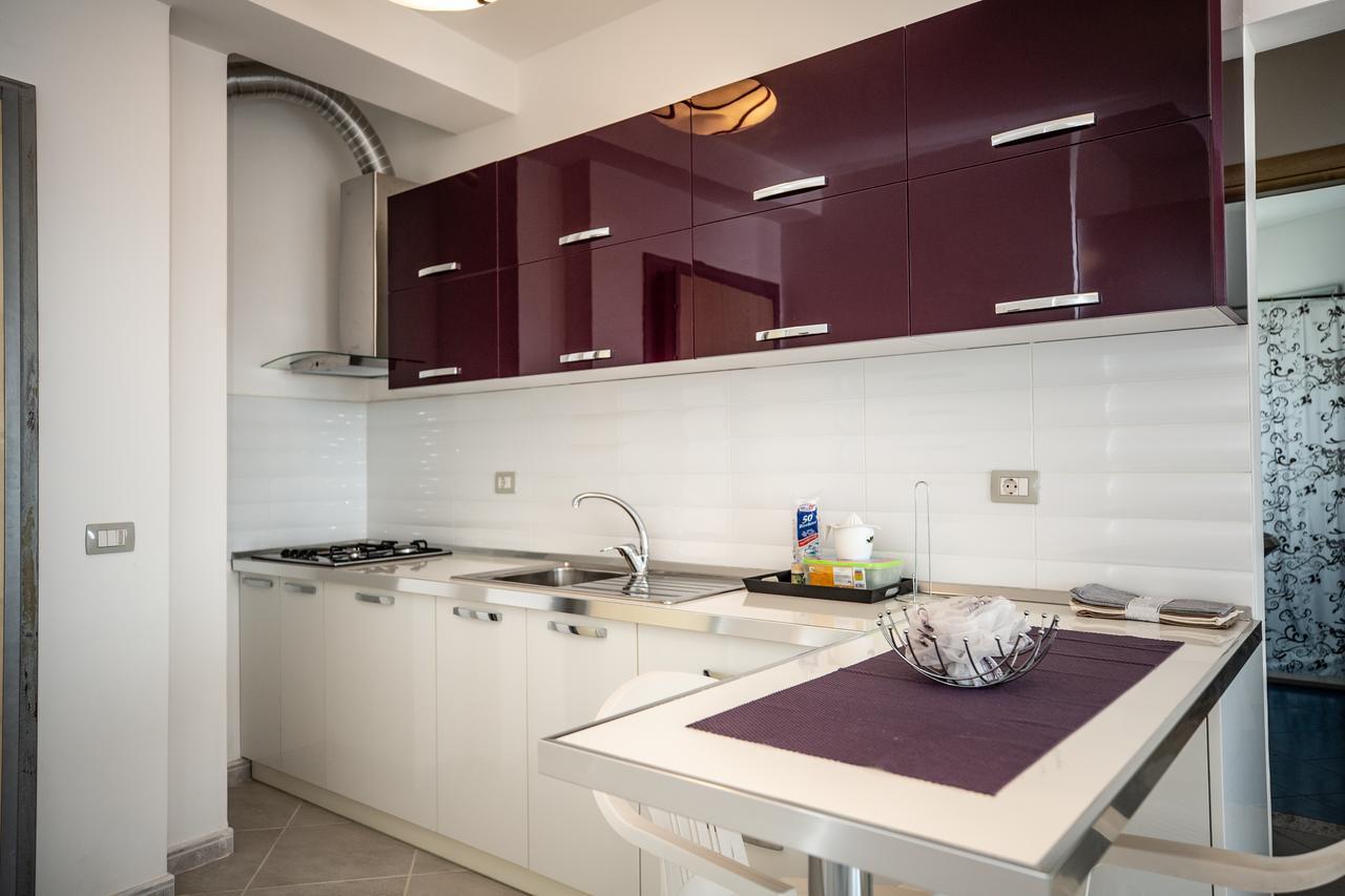 Sea View Apartment Vlore Luaran gambar